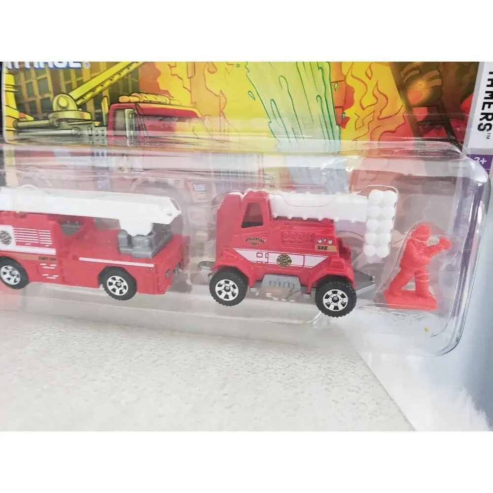 Lot 2‎ 2007 Matchbox Hitch ‘N Haul Flame Tamers Fire Engine Construction Kings